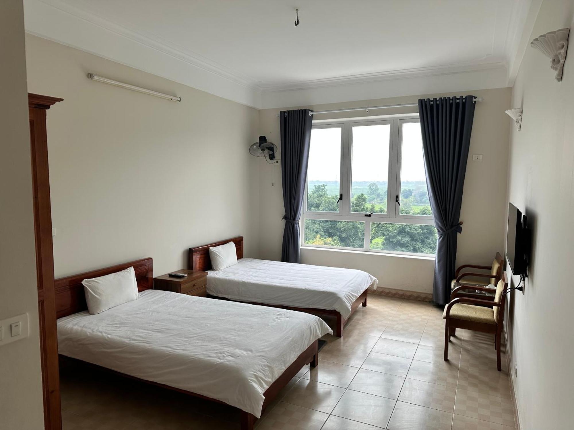 Thien Binh Hotel Hòa Bình Zewnętrze zdjęcie