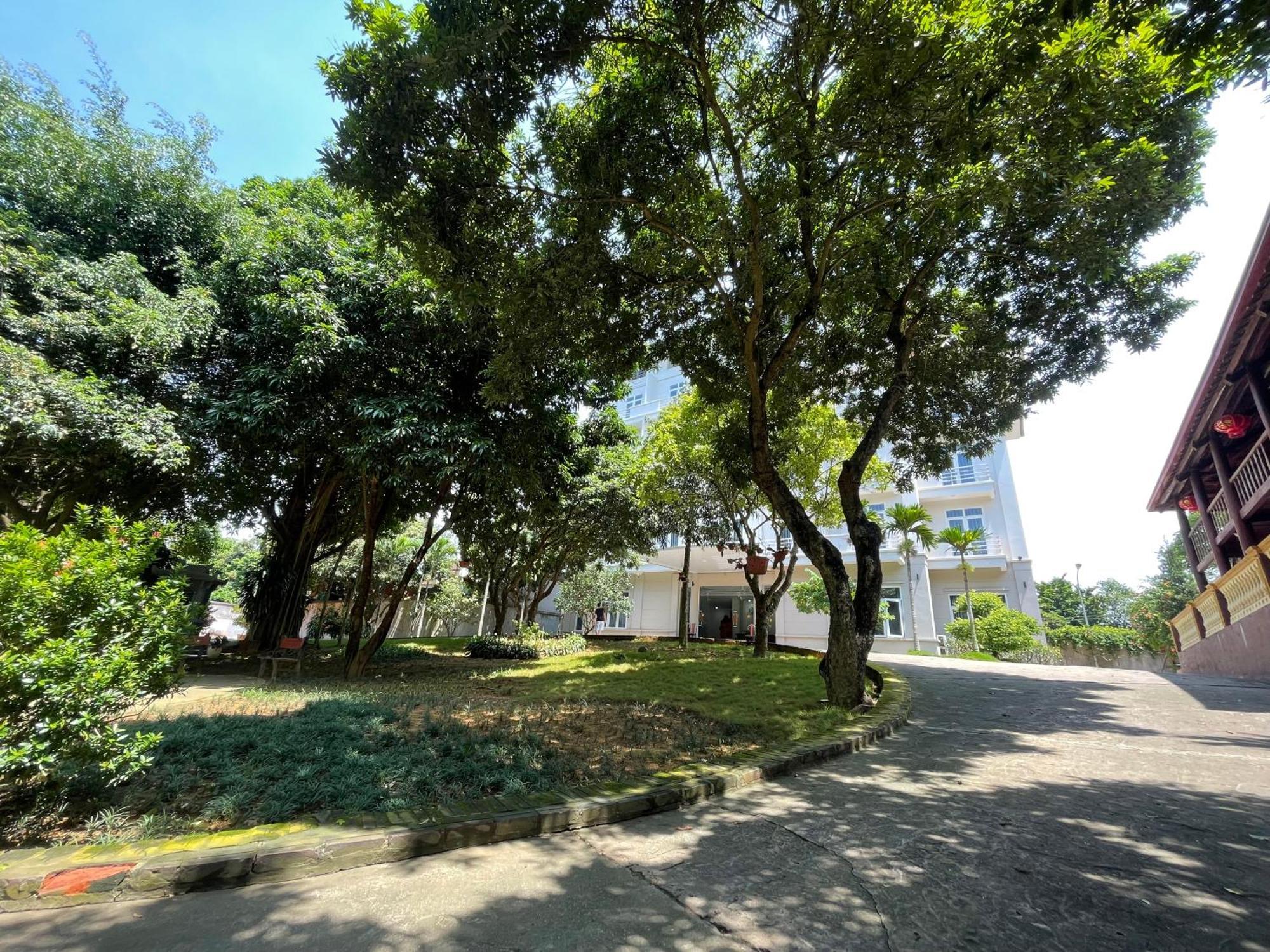 Thien Binh Hotel Hòa Bình Zewnętrze zdjęcie