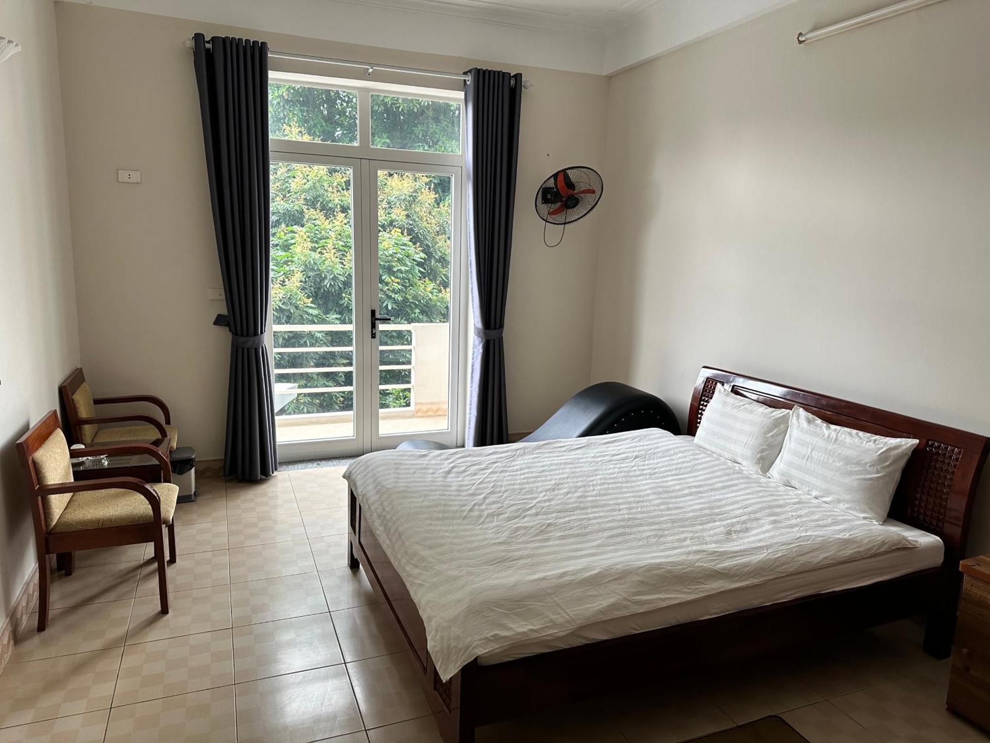 Thien Binh Hotel Hòa Bình Zewnętrze zdjęcie