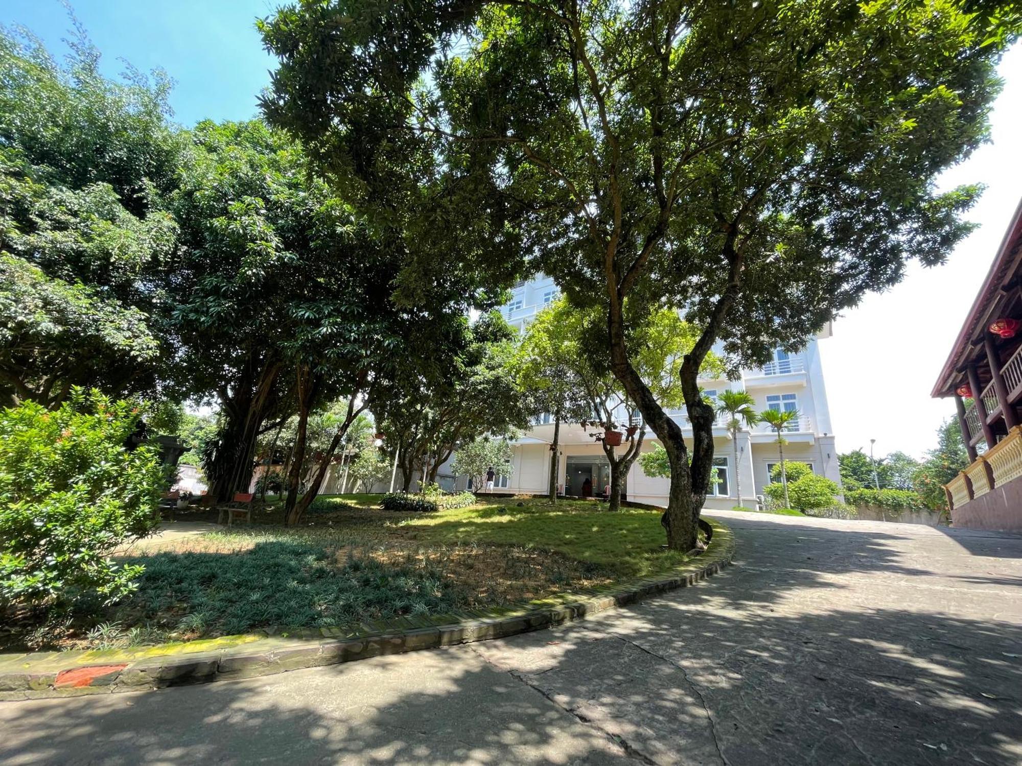Thien Binh Hotel Hòa Bình Zewnętrze zdjęcie